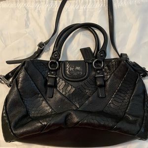 Coach black leather handbag. Excellent condition